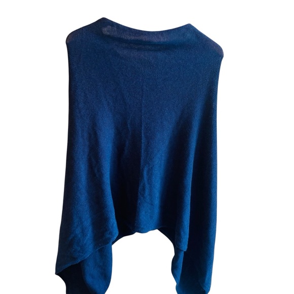 J Crew NWT Mooring Cotton-Cashmere Triangle Sweater Poncho - Picture 3 of 5